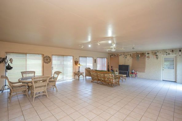 Three Oaks Village: 931 Baker Rd, Columbia, TN 38401